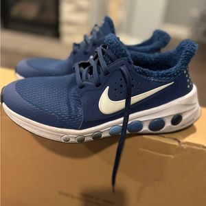 Men’s Nike Cruzrone size 9
